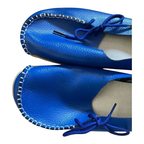 Blue Slip On Moccasin Style Shoes Size 9 - Picture 5 of 6
